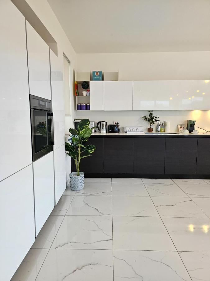 Appartement Mive Luxury Sea View Penthouse à Gzira Extérieur photo